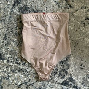 Spanx shapewear